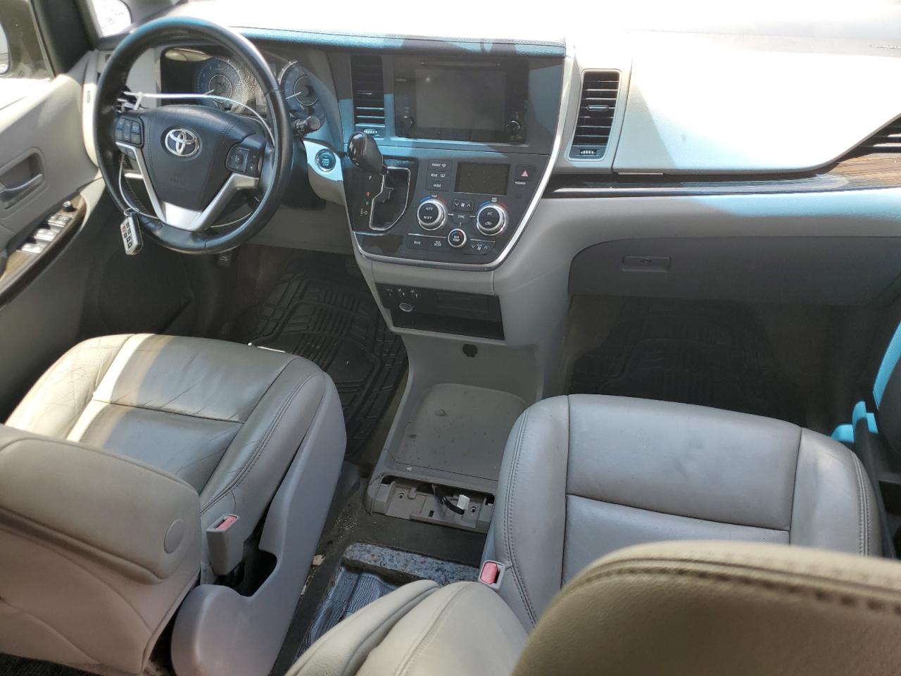 2015 Toyota Sienna Xle VIN: 5TDYK3DC1FS626195 Lot: 56937525