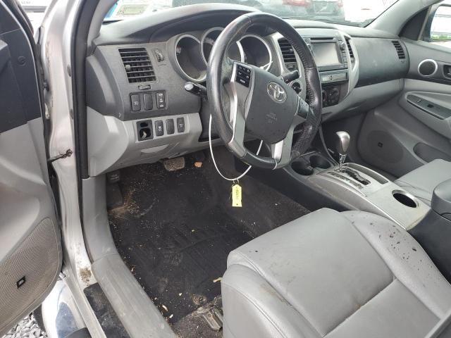  TOYOTA TACOMA 2013 Srebrny
