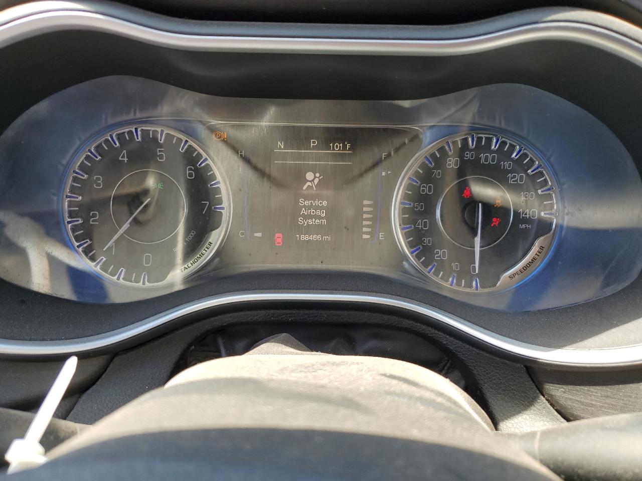 2015 Chrysler 200 Limited VIN: 1C3CCCAB1FN672445 Lot: 56657675