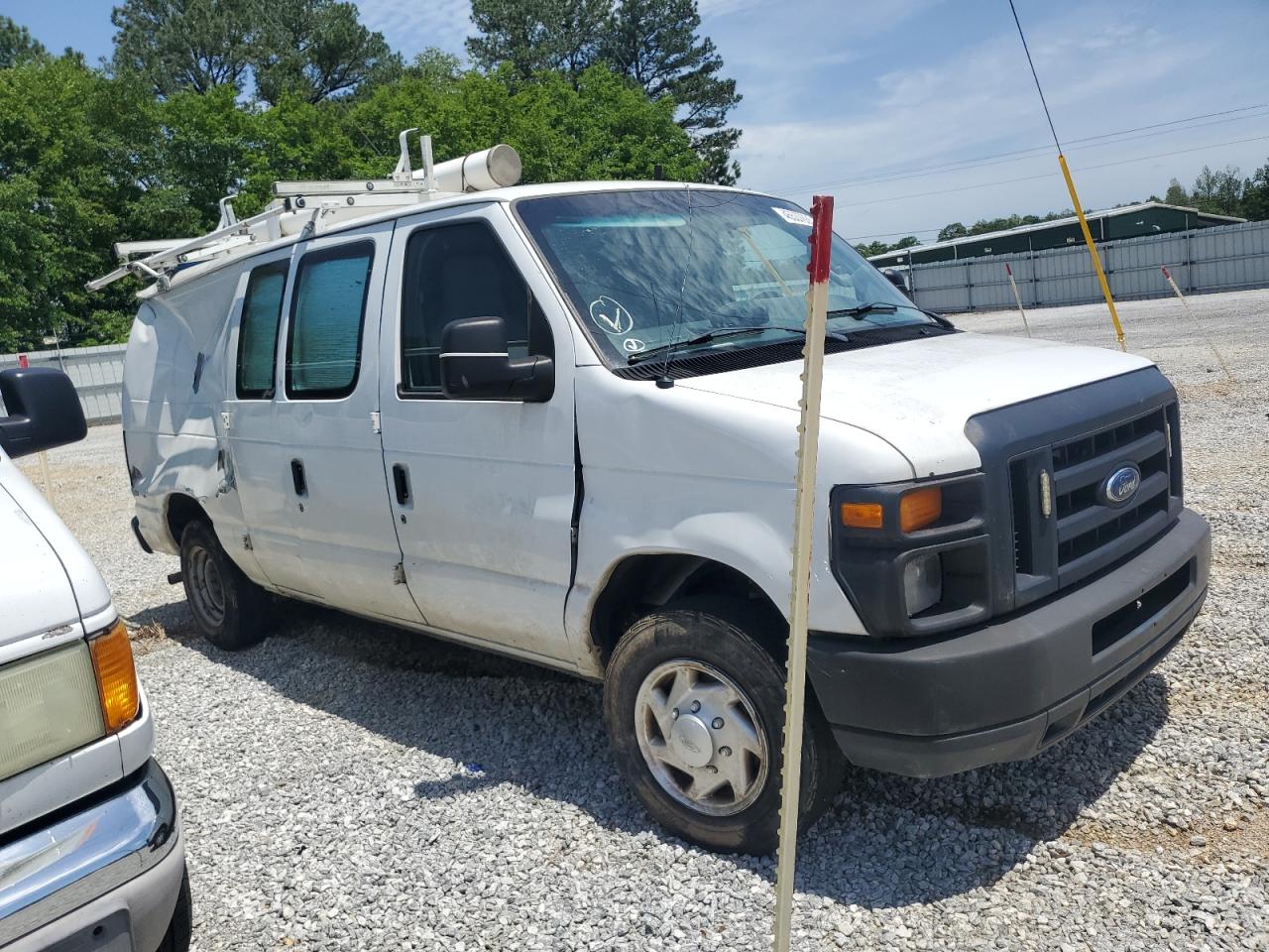 2012 Ford Econoline - Image 4