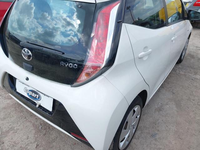 2015 TOYOTA AYGO X-PLA