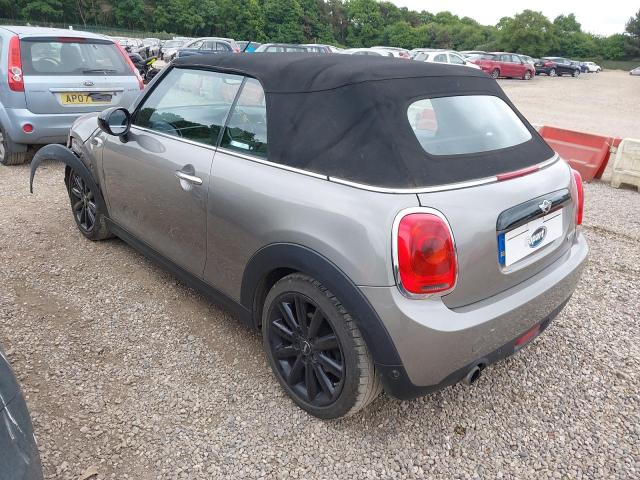 2017 MINI COOPER