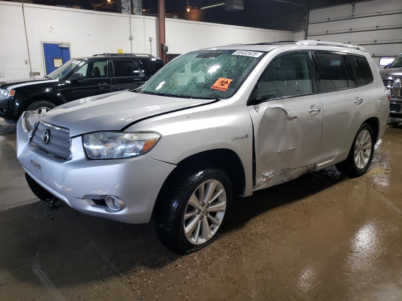 2009 Toyota Highlander Hybrid Limited for Sale in Blaine, MN - Front End