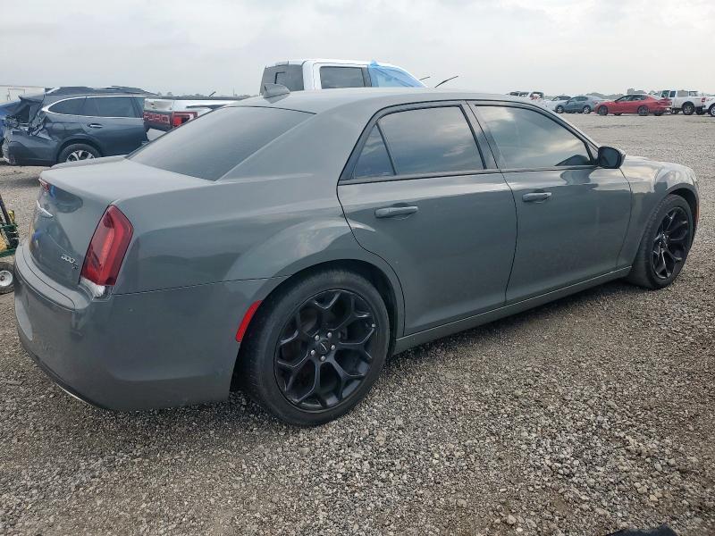  CHRYSLER 300 2019 Szary