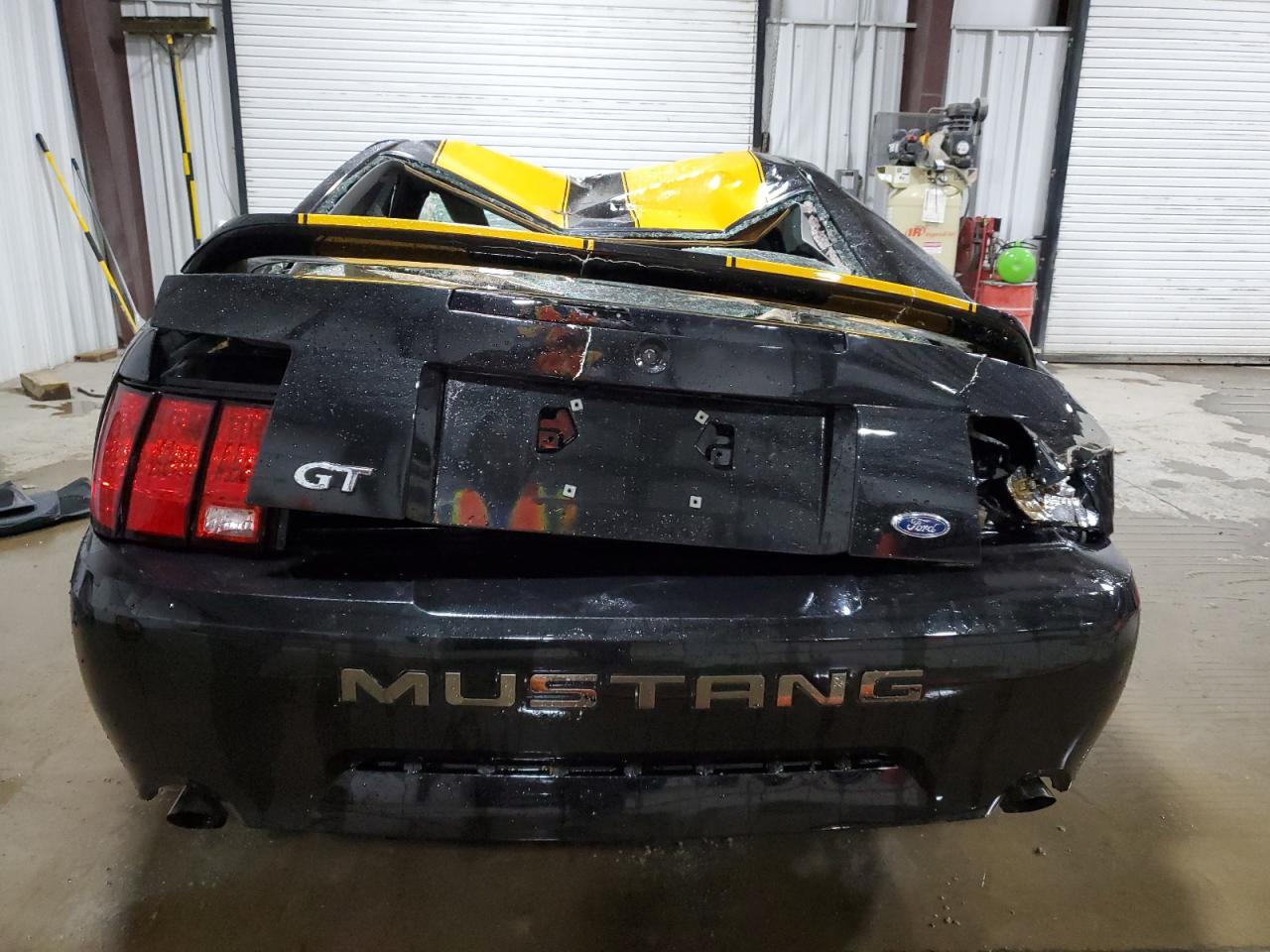 2000 Ford Mustang Gt VIN: 1FAFP42X0YF257004 Lot: 56424425