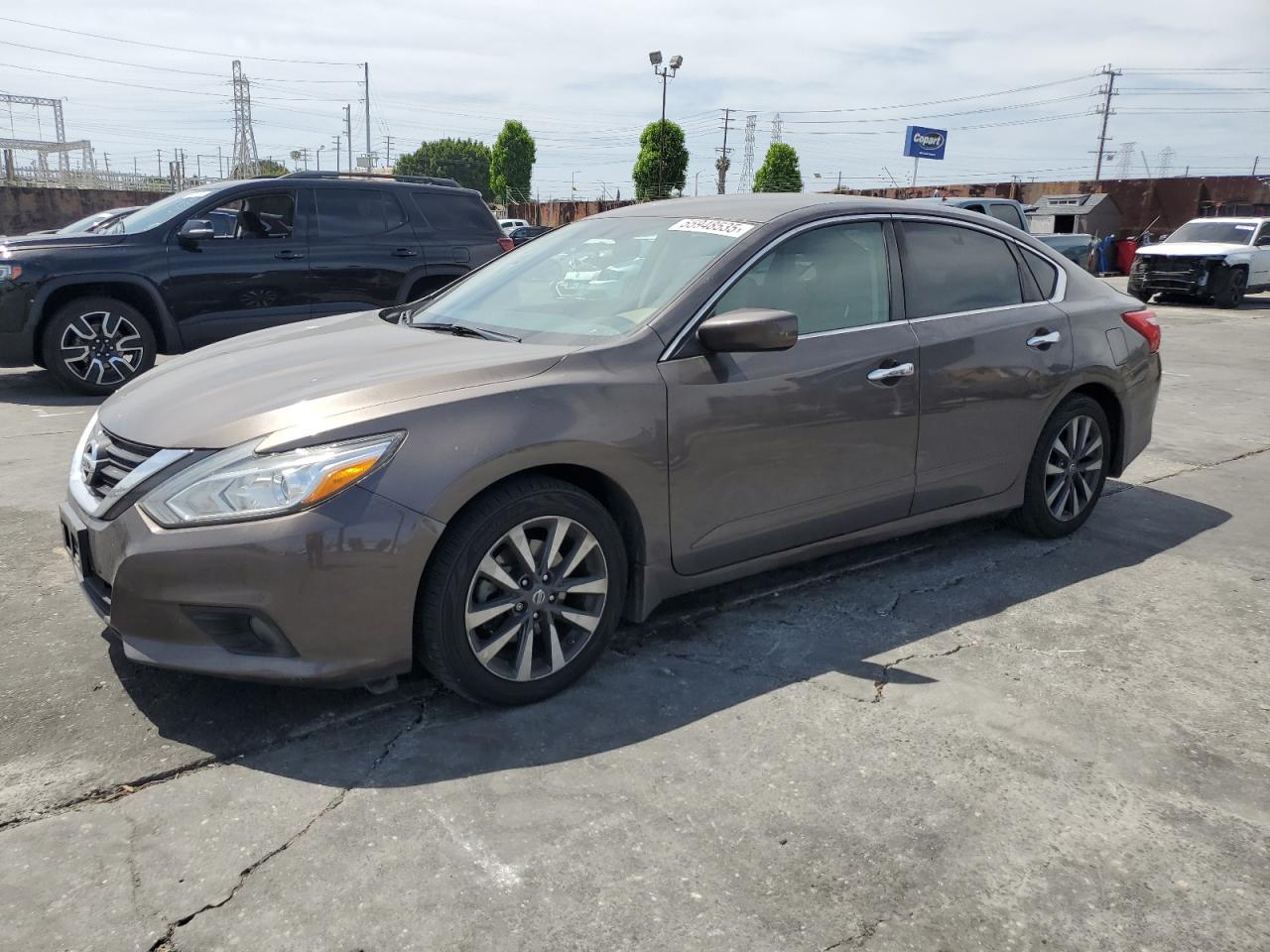 2017 Nissan Altima 2.5 იყიდება Wilmington-ში, CA - Rear End