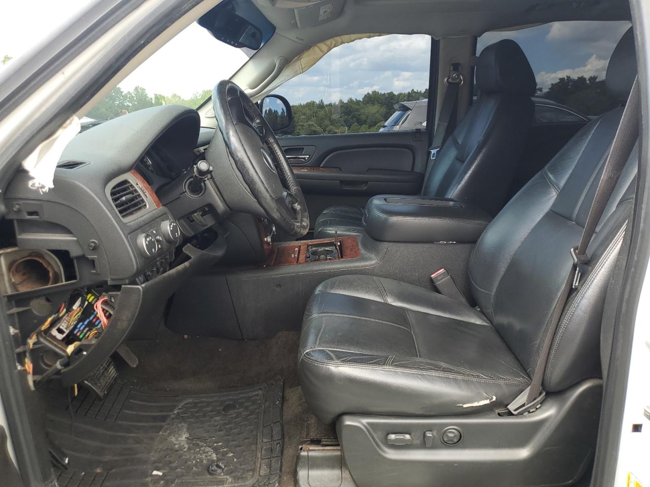 2008 Chevrolet Suburban K1500 Ls VIN: 3GNFK16308G146182 Lot: 56336645