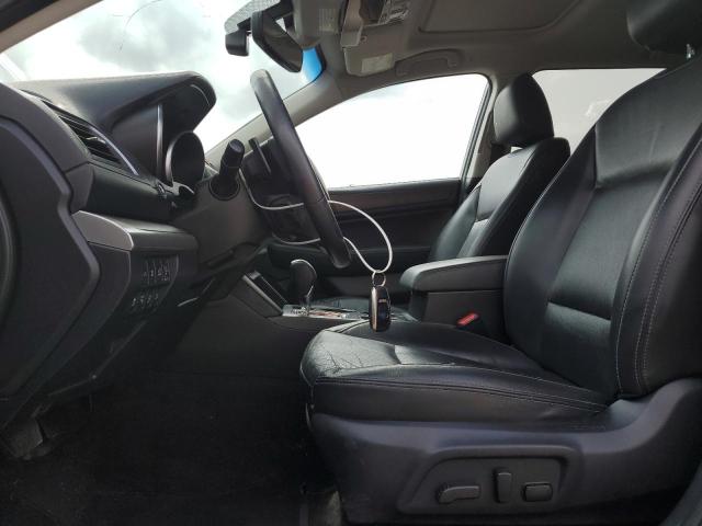  SUBARU OUTBACK 2017 Серебристый