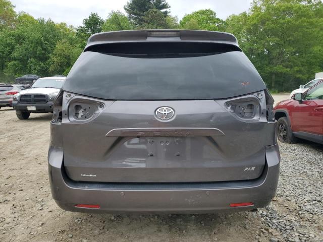 Минивэны TOYOTA All Models 2017 Серый