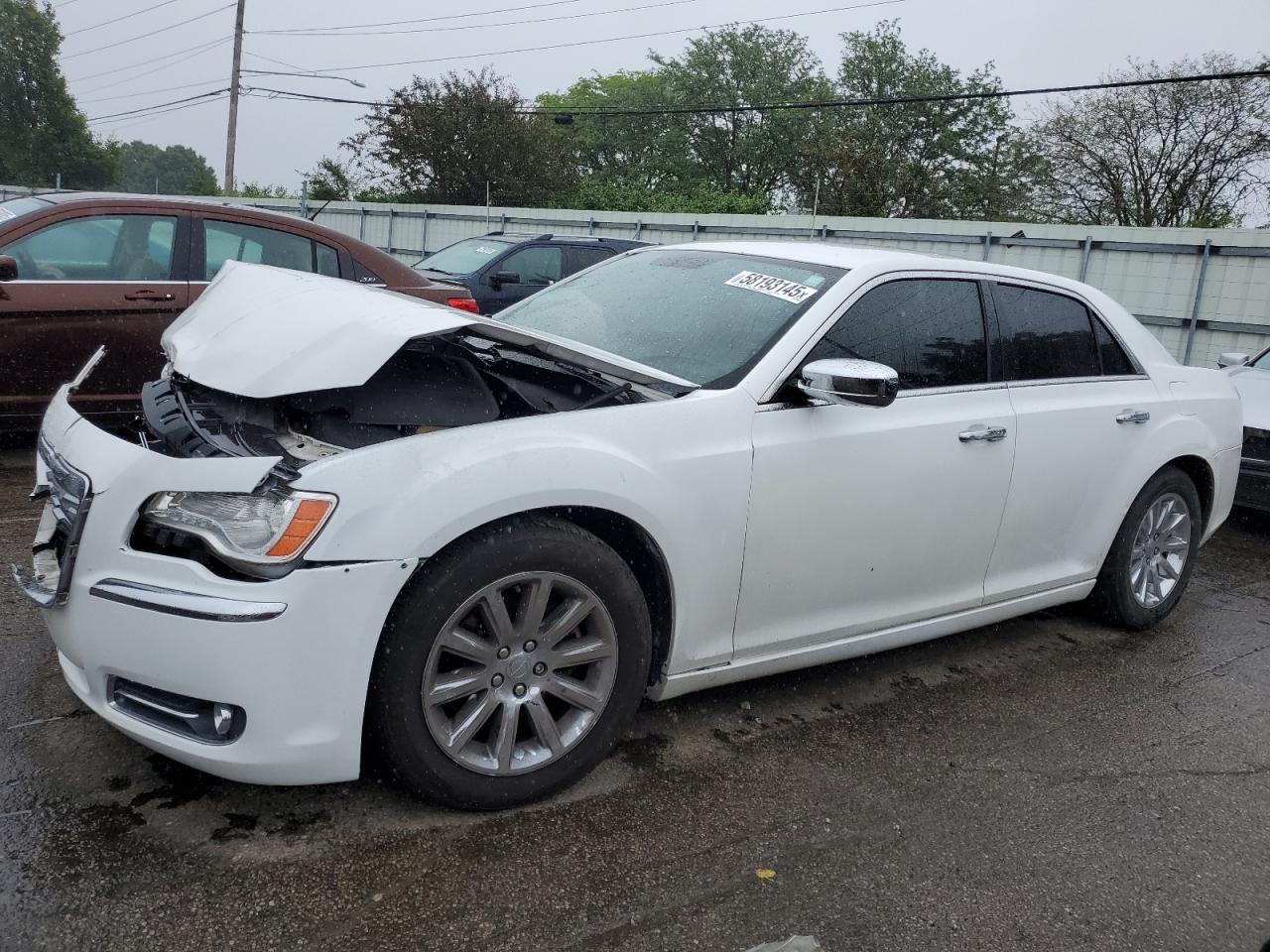Moraine, OH에서 판매 중인 2011 Chrysler 300 Limited - Front End