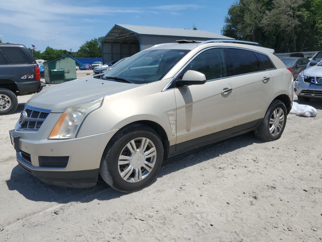 2010 Cadillac Srx Luxury Collection for Sale in Midway, FL - Side