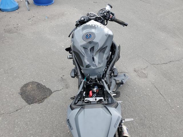  KAWASAKI ZX636 K 2025 Серый