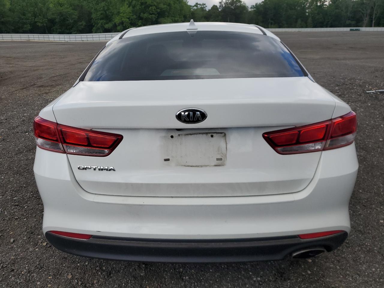 2016 Kia Optima Lx VIN: 5XXGT4L38GG061110 Lot: 57070655