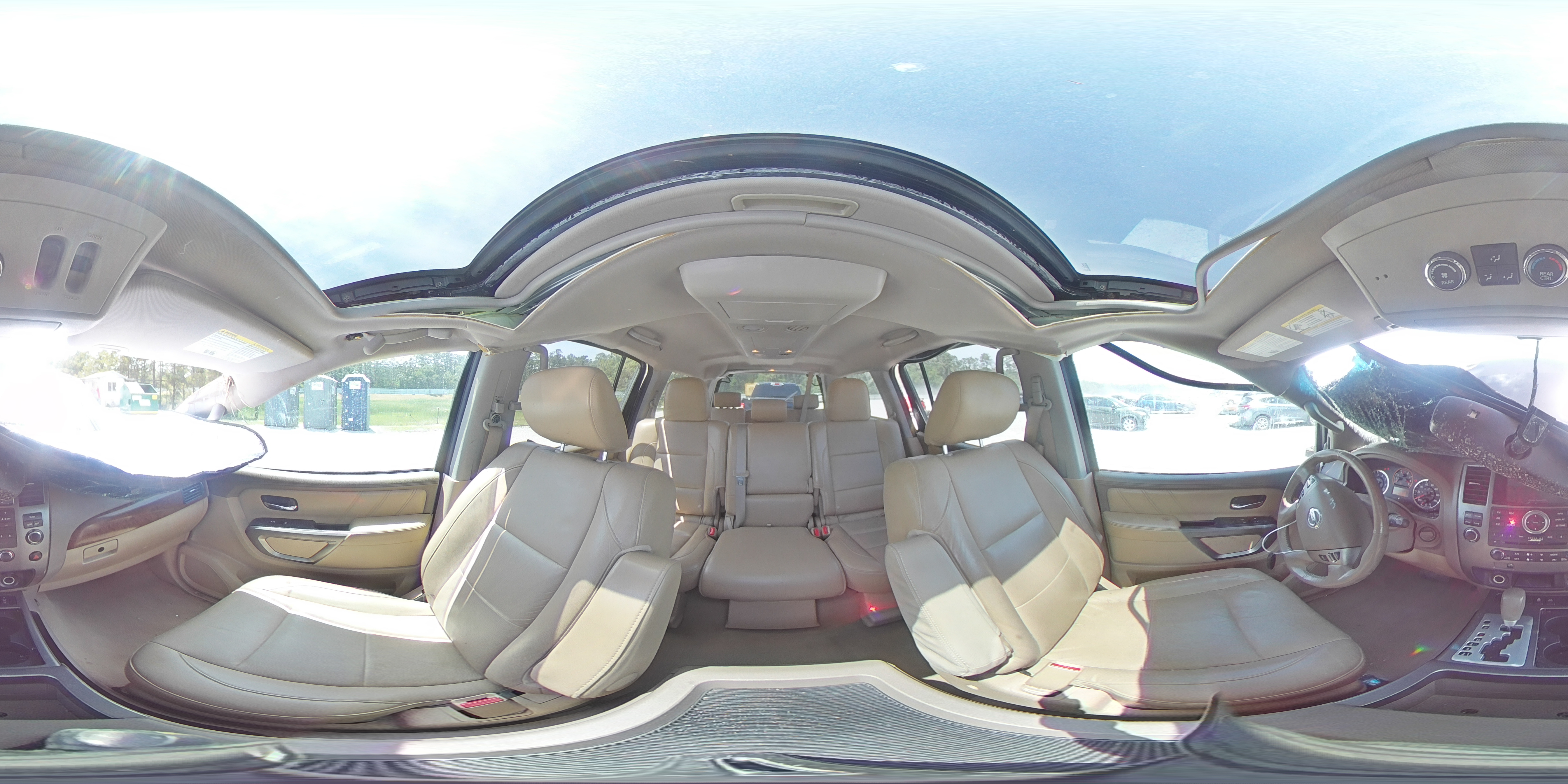 2015 Nissan Armada Sv VIN: 5N1BA0ND4FN611982 Lot: 56962515