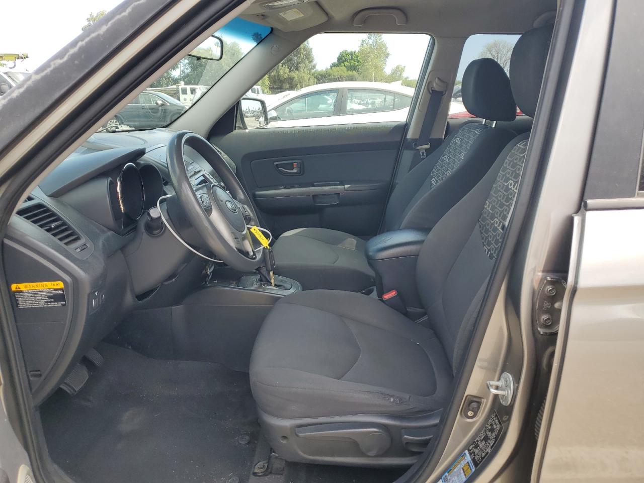 2011 Kia Soul + VIN: KNDJT2A22B7330871 Lot: 56785505