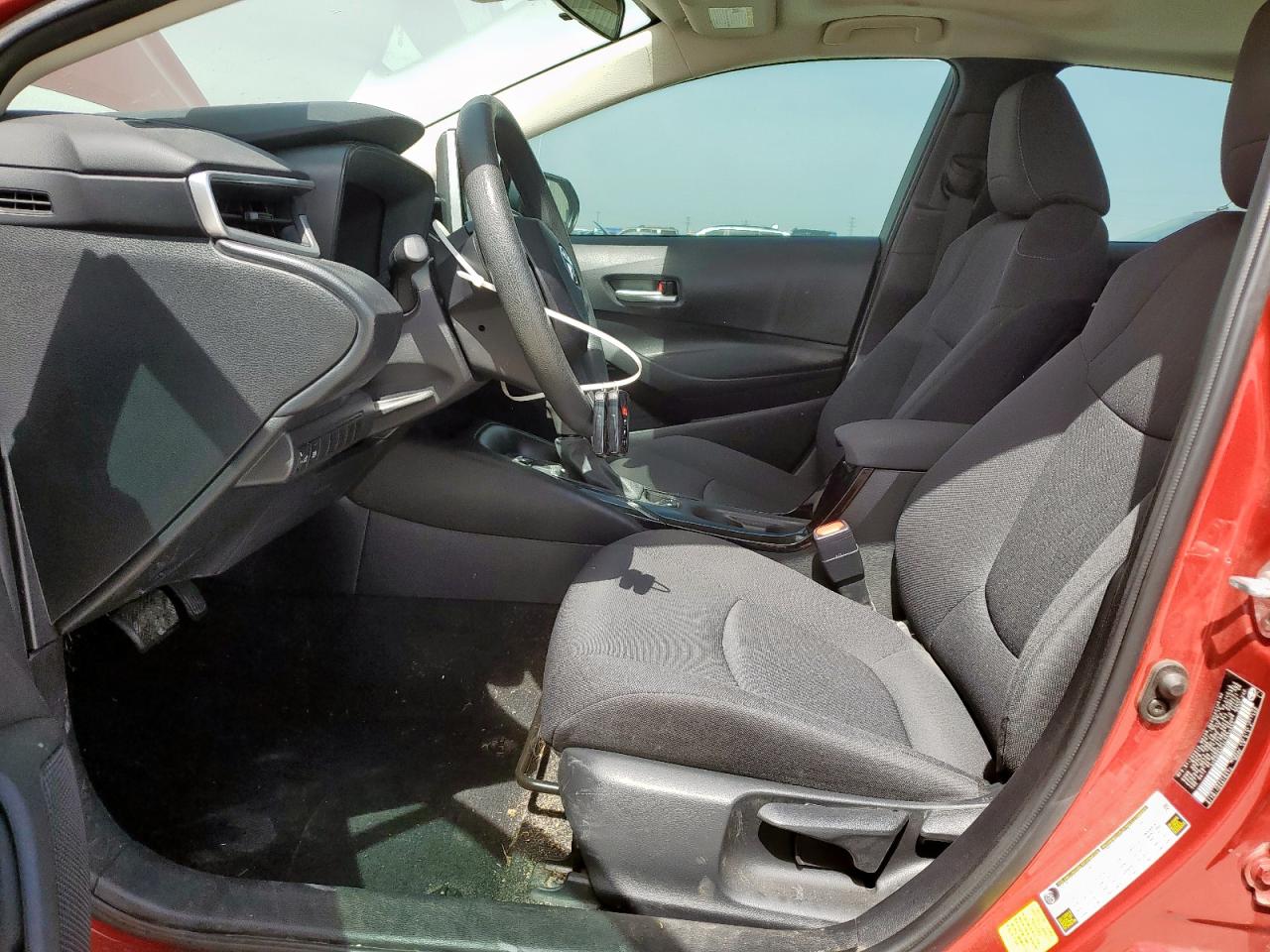 2020 Toyota Corolla Le VIN: 5YFHPRAE4LP033932 Lot: 56993085
