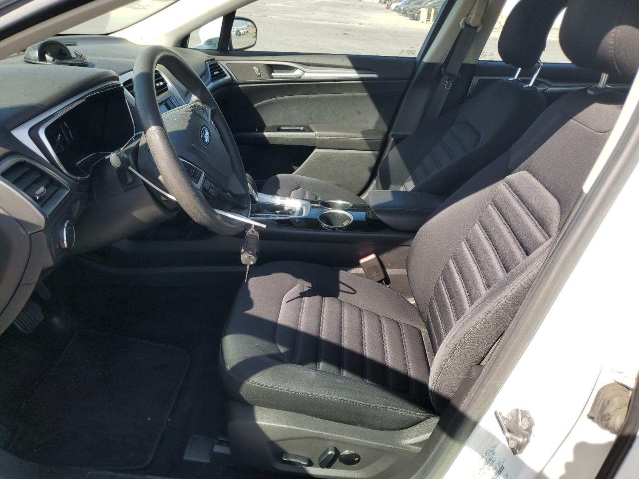 2013 Ford Fusion Se Hybrid VIN: 3FA6P0LU1DR150330 Lot: 55089285