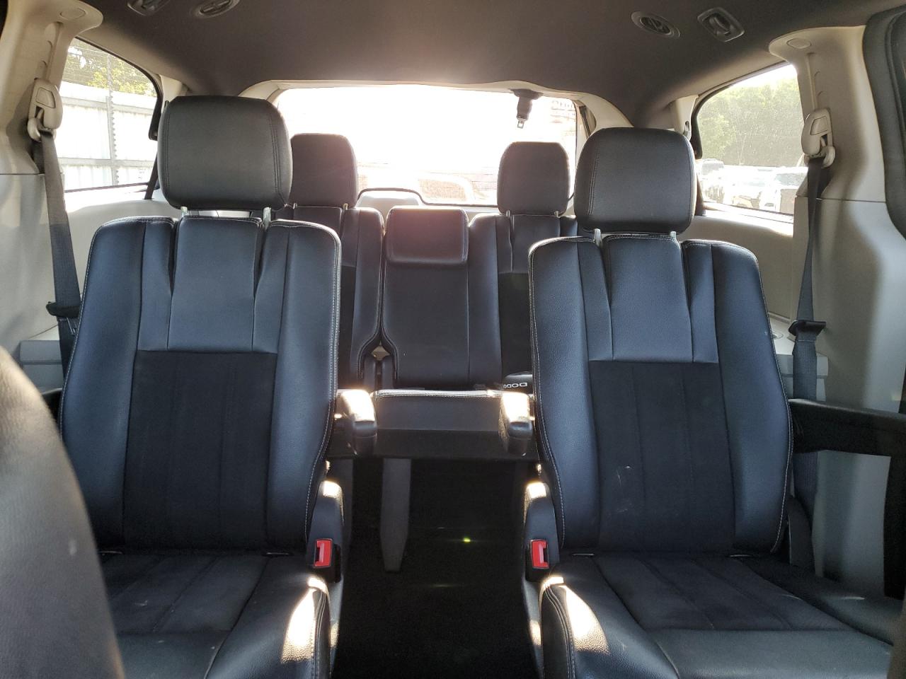 2019 Dodge Grand Caravan Sxt VIN: 2C4RDGCG9KR775144 Lot: 58211865