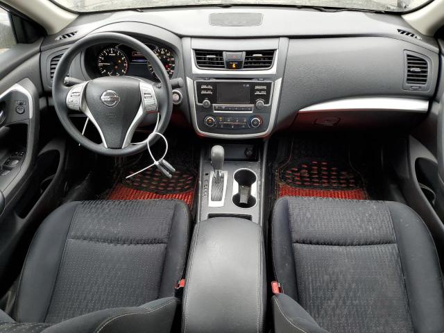 Sedans NISSAN ALTIMA 2016 Czarny