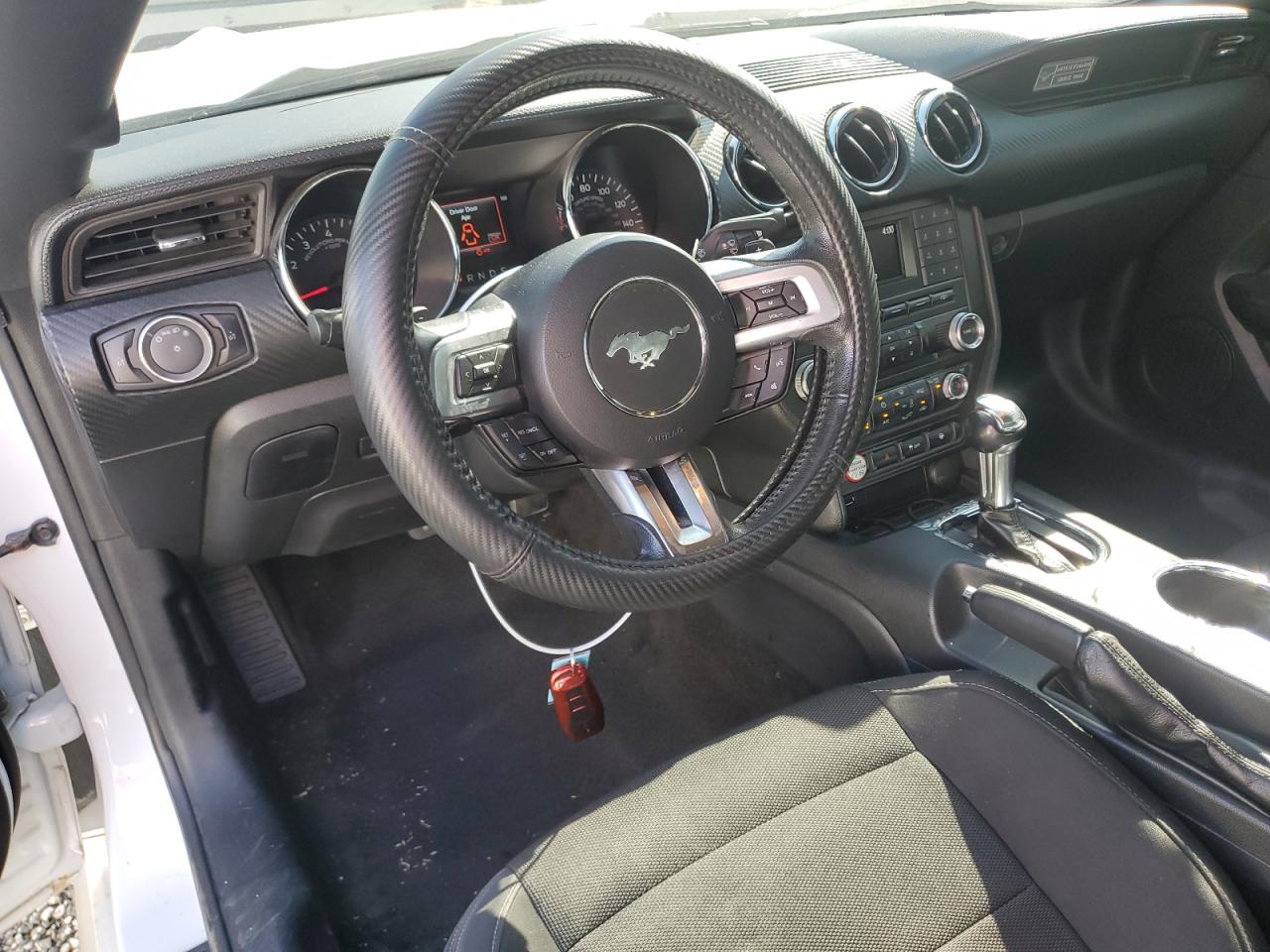 2015 Ford Mustang VIN: 1FA6P8AM1F5400401 Lot: 56145655
