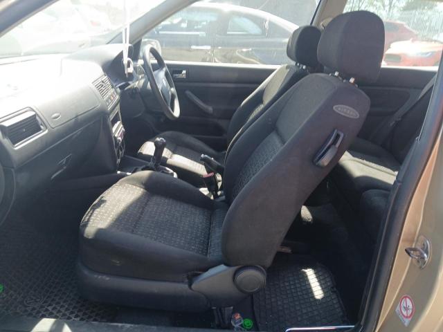 2003 VOLKSWAGEN GOLF E