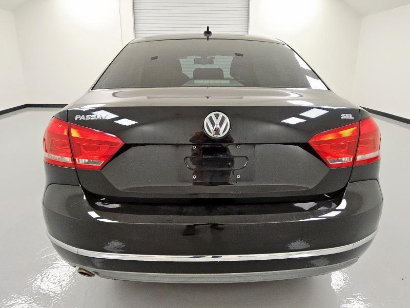  VOLKSWAGEN PASSAT 2013 Czarny