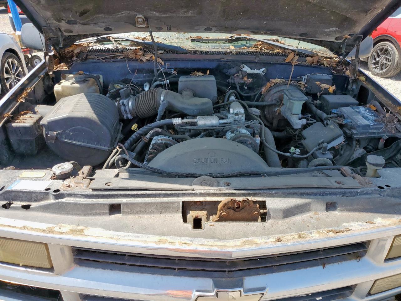 1998 Chevrolet Tahoe C1500 VIN: 1GNEC13R7WJ337515 Lot: 57003505