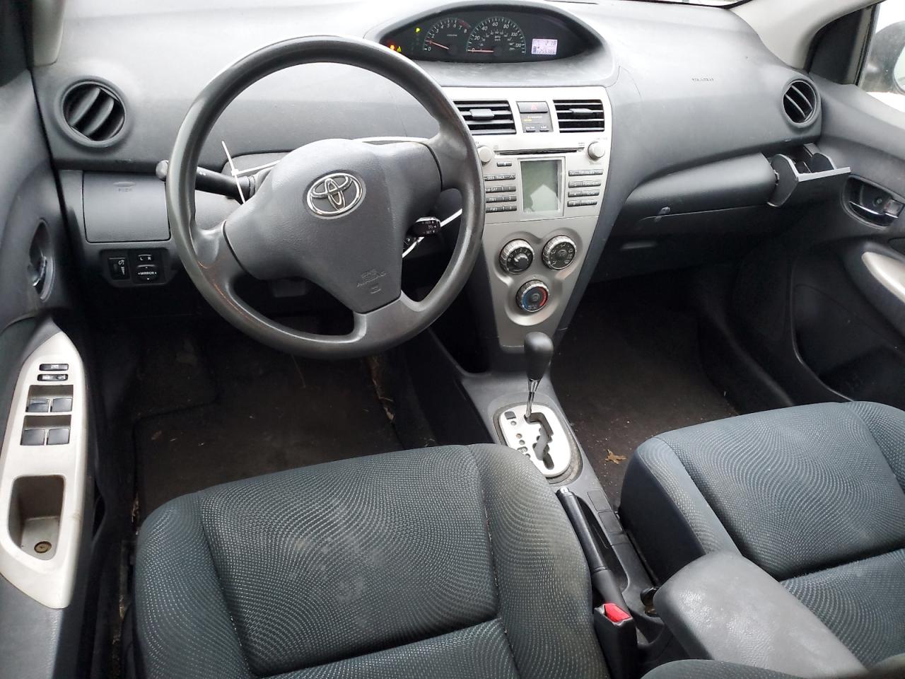 2009 Toyota Yaris VIN: JTDBT903091309652 Lot: 56339035