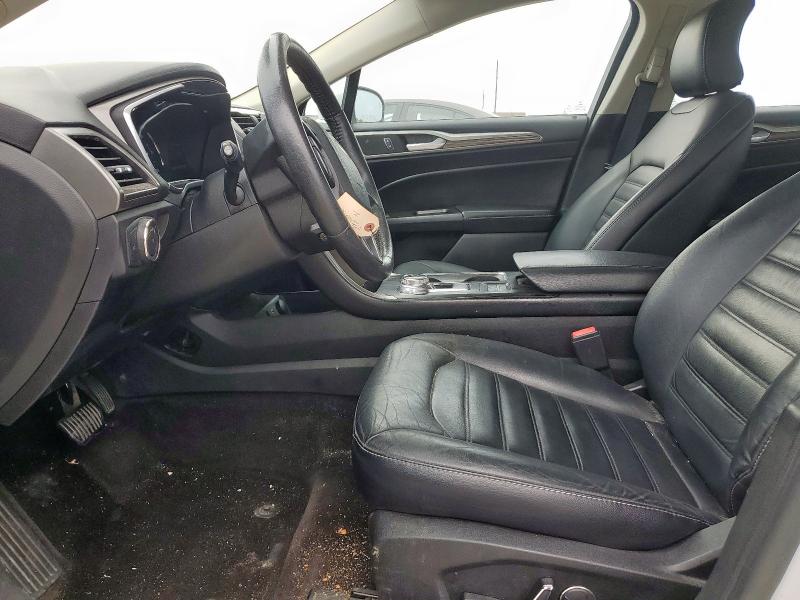  FORD FUSION 2018 Білий