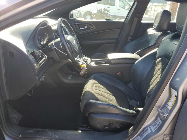 Sedans CHRYSLER 200 2015 Srebrny