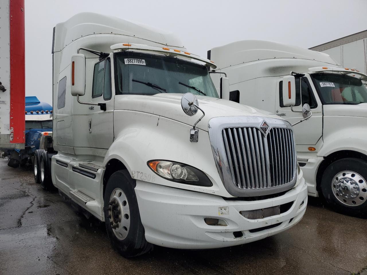 2010 International Prostar Semi Truck for Sale in Moraine, OH - Minor Dent/Scratches