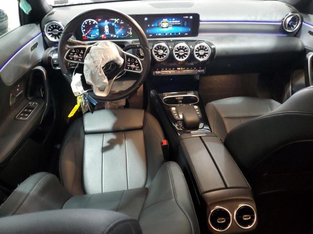  MERCEDES-BENZ A-CLASS 2022 Czarny