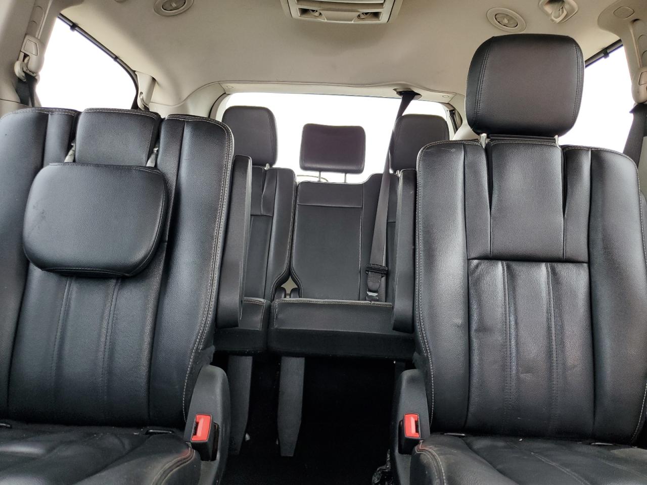 2013 Chrysler Town & Country Touring VIN: 2C4RC1BG9DR821186 Lot: 57153875