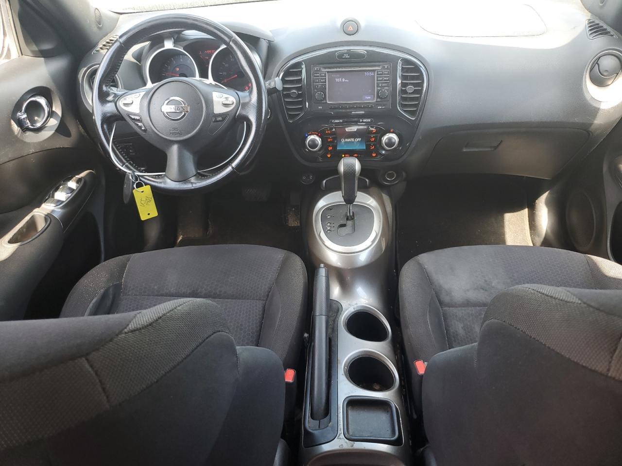 2011 Nissan Juke S VIN: JN8AF5MR2BT020393 Lot: 56337535
