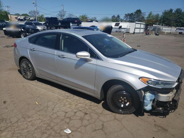  FORD FUSION 2018 Серебристый