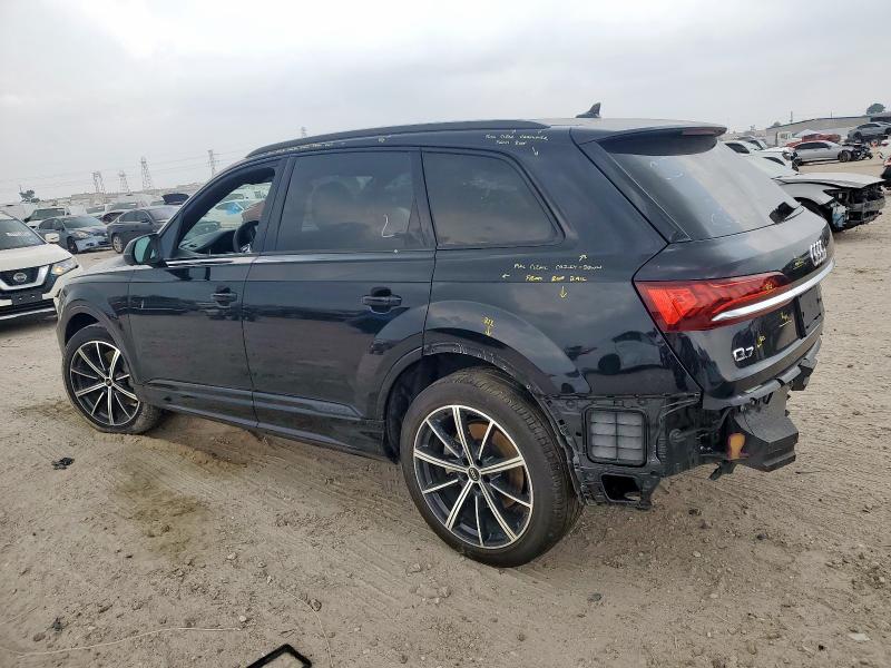  AUDI Q7 2021 Black