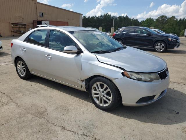 Sedans KIA FORTE 2012 Srebrny