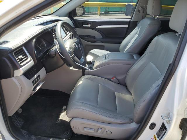 Паркетники TOYOTA HIGHLANDER 2016 Белы
