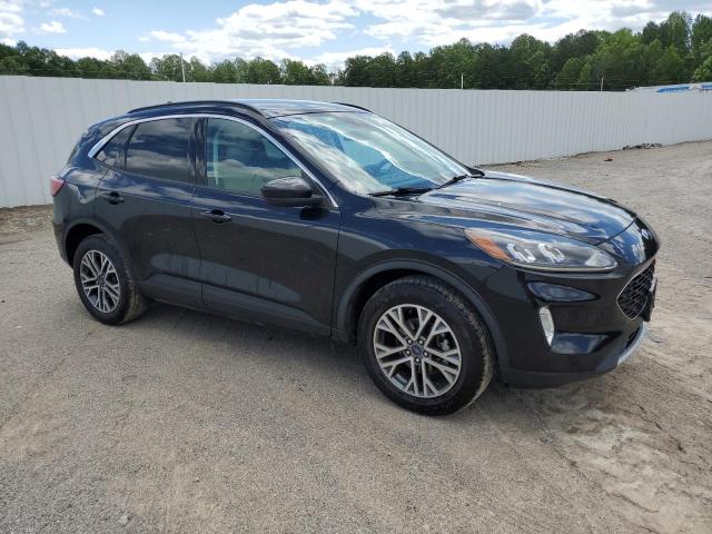  FORD ESCAPE 2021 Czarny