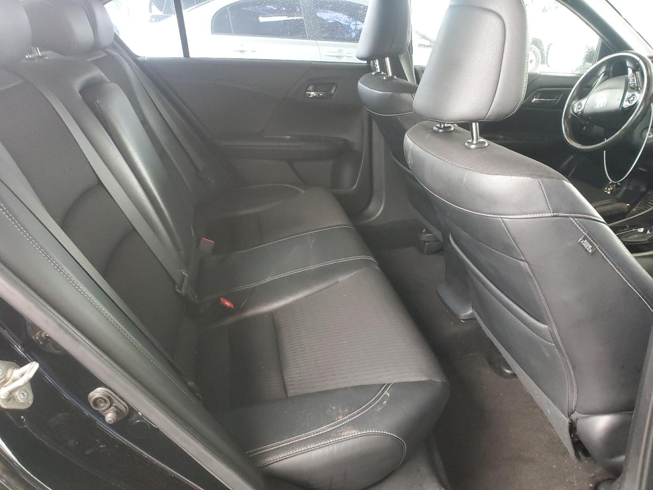 1HGCR2F55HA145933 HONDA ACCORD 2017