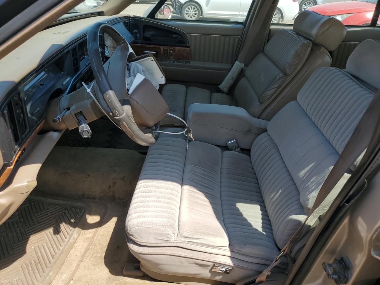 1994 Buick Park Avenue VIN: 1G4CW52L0R1632760 Lot: 55526245