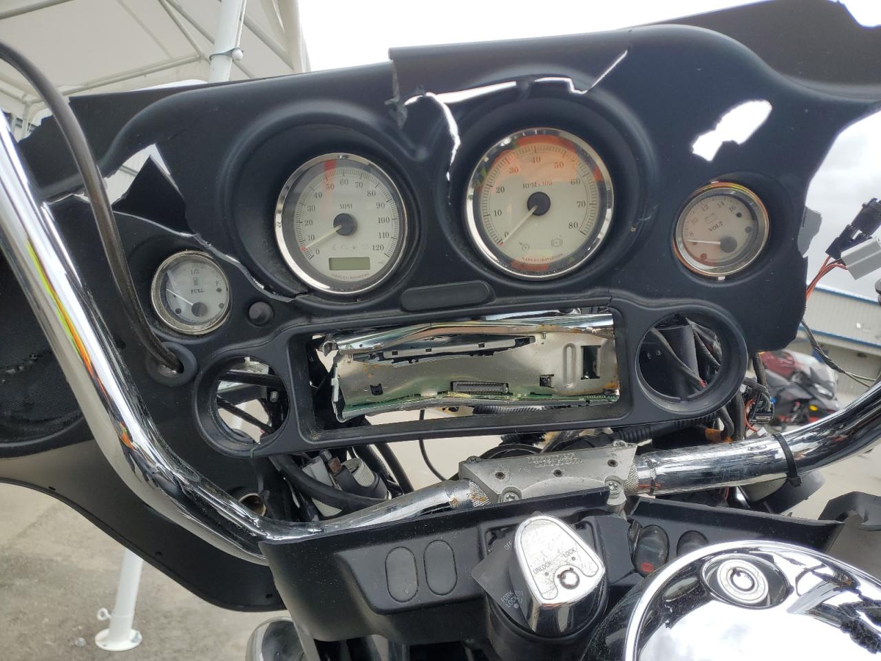 2013 Harley-Davidson Flhx Street Glide VIN: 1HD1KBM19DB684021 Lot: 57499325