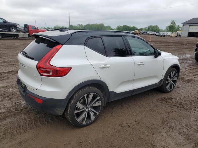  VOLVO XC40 2021 Білий