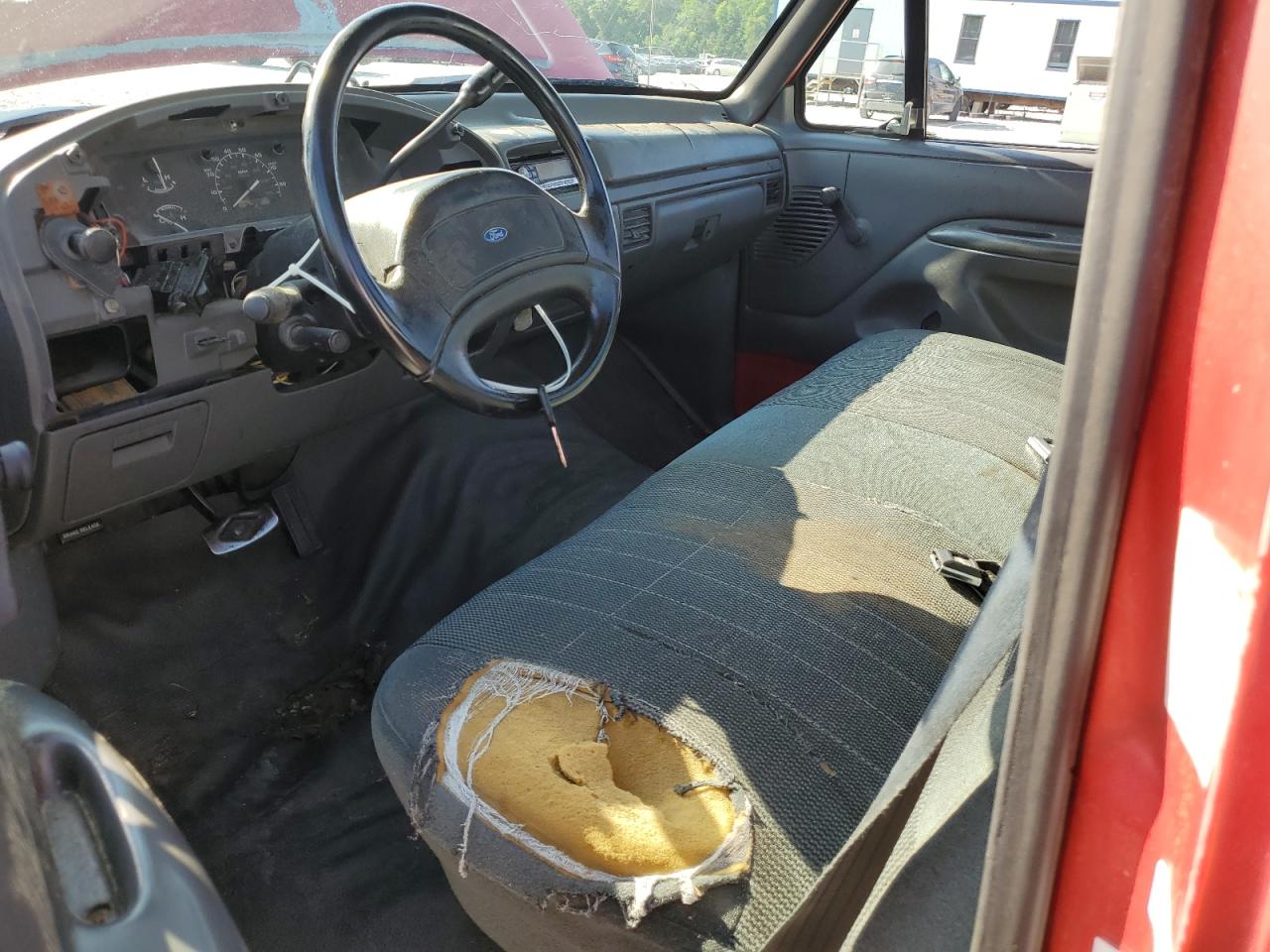 1993 Ford F150 VIN: 1FTDF15Y9PNA93327 Lot: 57025905