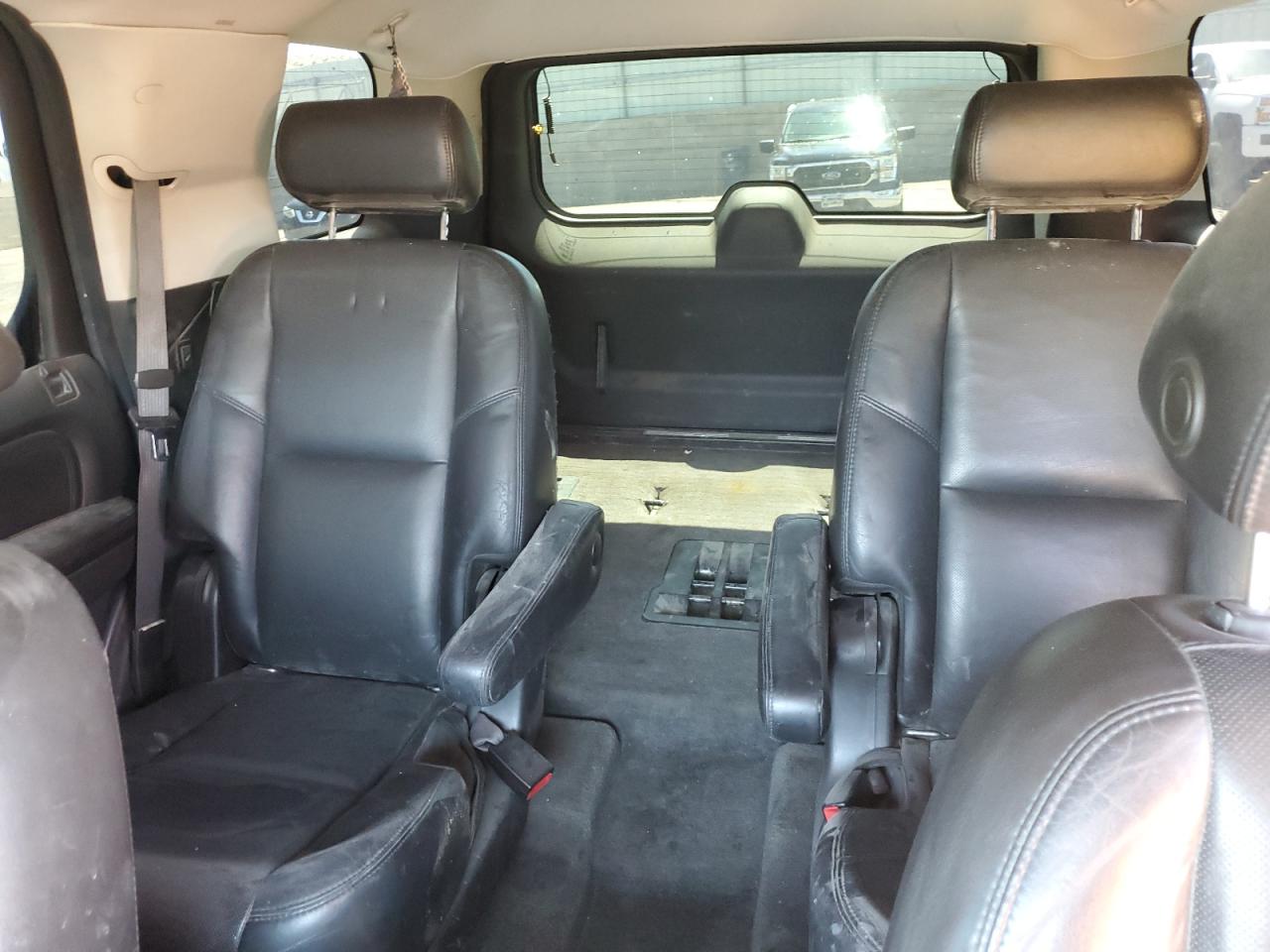 2007 Cadillac Escalade Luxury VIN: 1GYFK63807R165197 Lot: 56883485