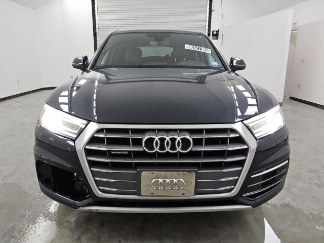  AUDI Q5 2018 Granatowy