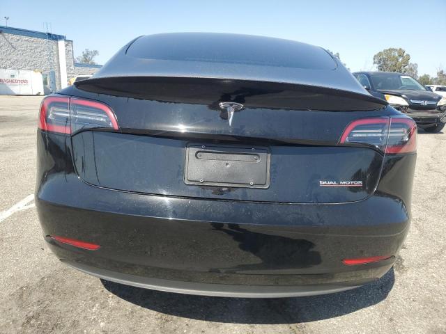  TESLA MODEL 3 2023 Czarny