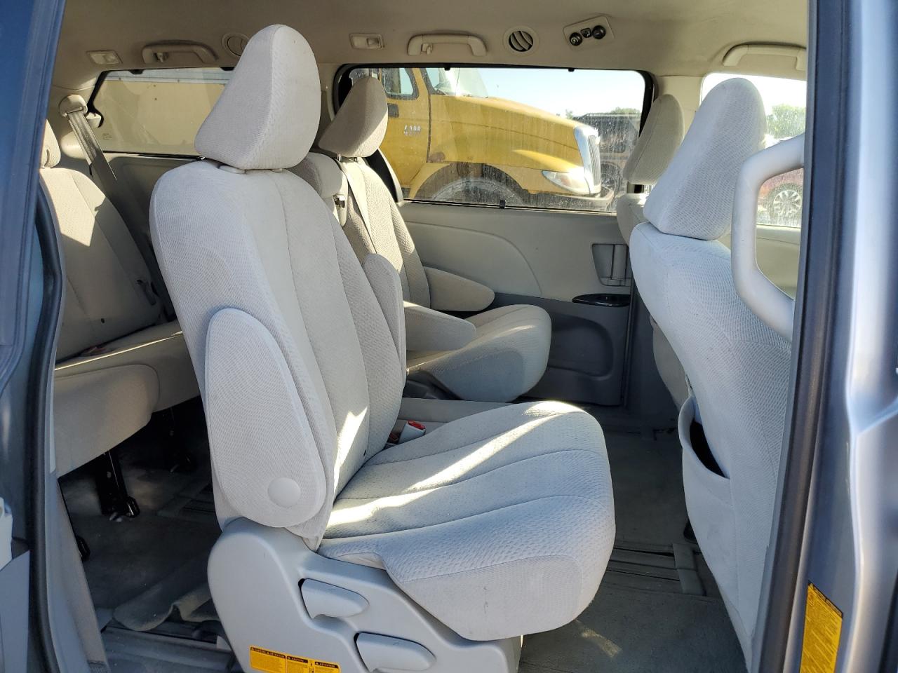 2012 Toyota Sienna Le VIN: 5TDKK3DC4CS261223 Lot: 57390315
