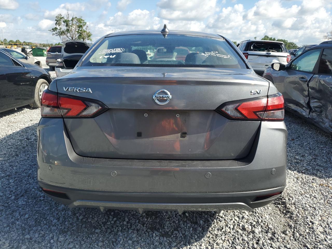 3n1cn8ev7ll842944 3N1CN8EV7LL842944 2020 Nissan Versa Sv