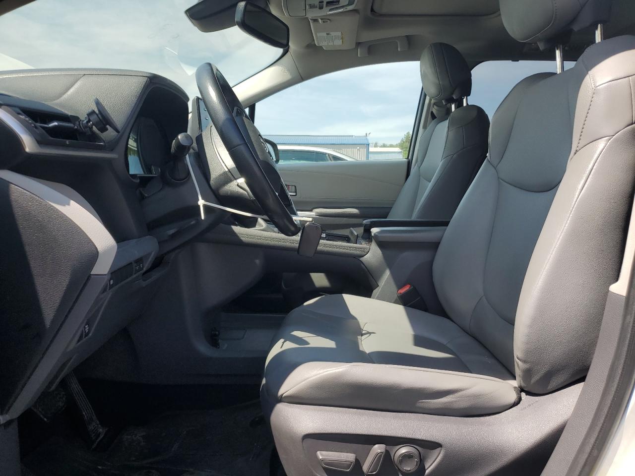 2021 Toyota Sienna Xle VIN: 5TDJRKEC9MS035373 Lot: 56538525